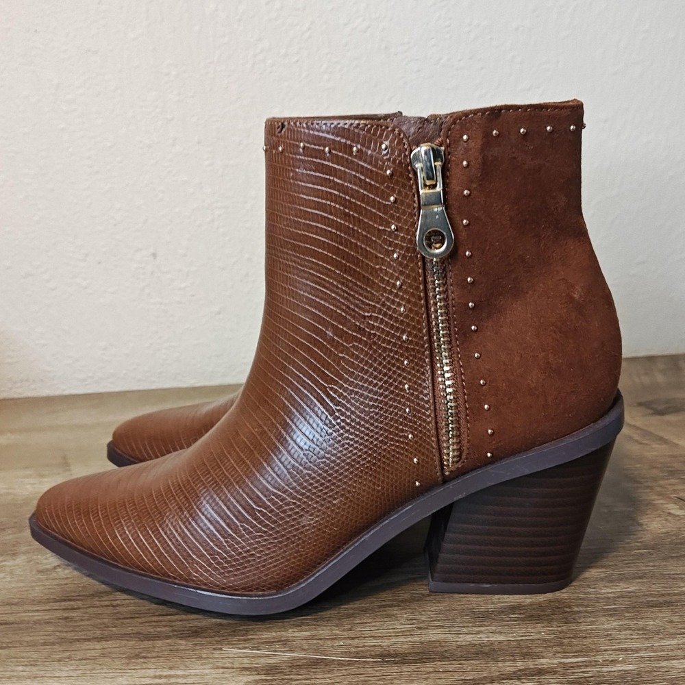 ShoeDazzle Boots Womens Size 7.5 Brown‎ Elidi Ankle Booties Pointed Toe Zip - Picture 5 of 14